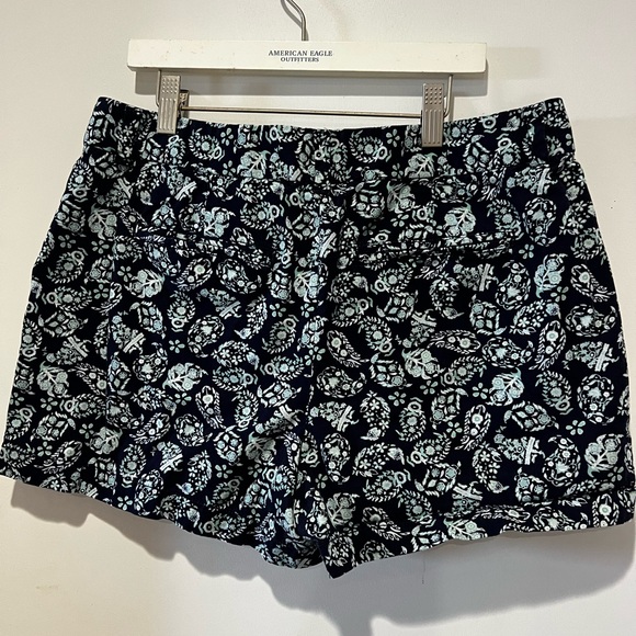 LOFT Women's Floral Shorts - Navy and White - Picture 2 of 3